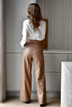 Indlæs billede til gallerivisning Aia vegan Brown