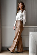 Indlæs billede til gallerivisning Aia vegan Brown
